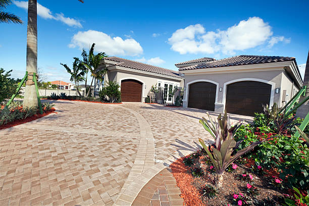Best Custom Driveway Pavers  in Englewood, FL